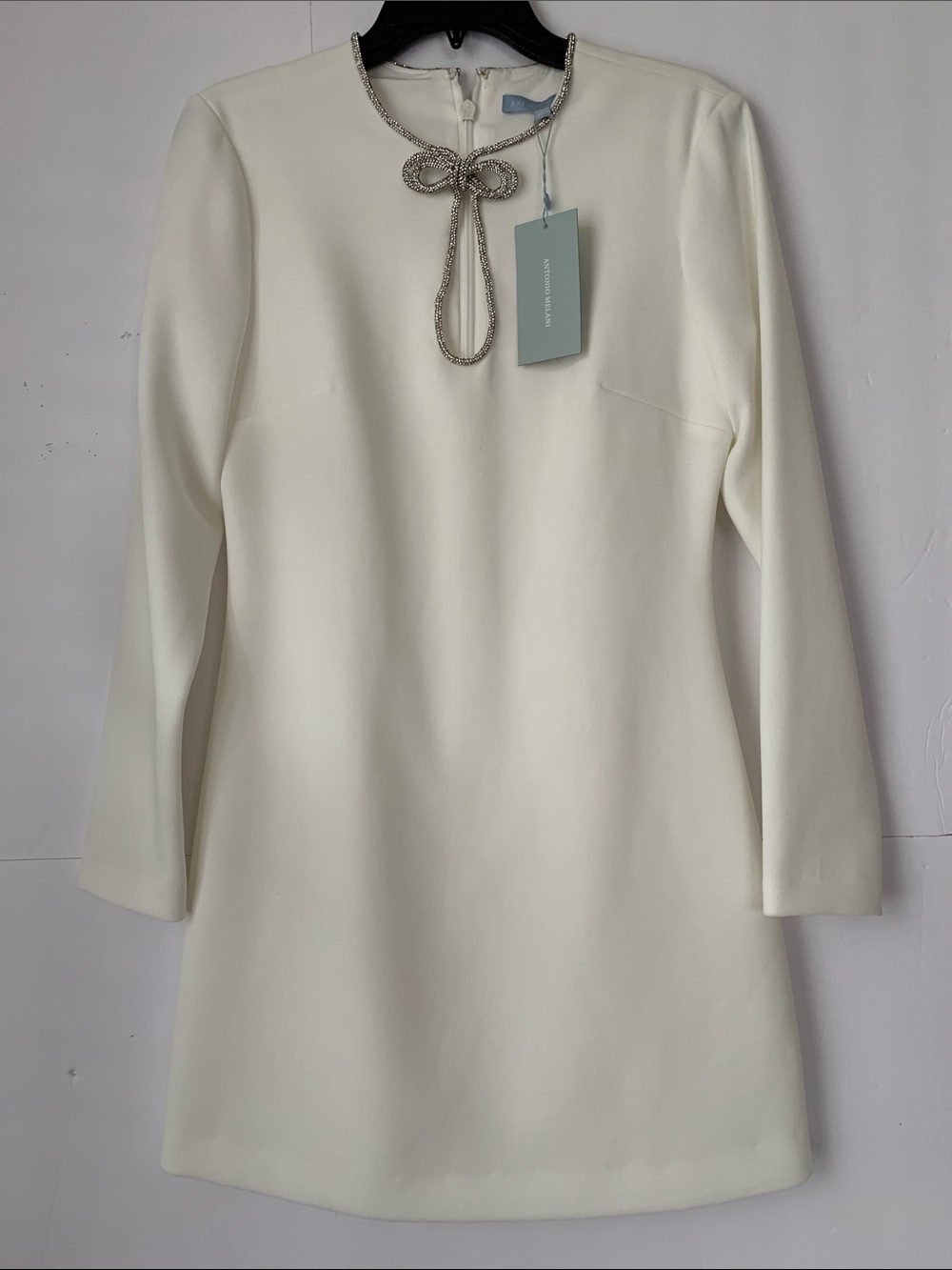 NWT Antonio Melani Ivory Long-Sleeve Shift Dress with Rope Bow Detail Size 4